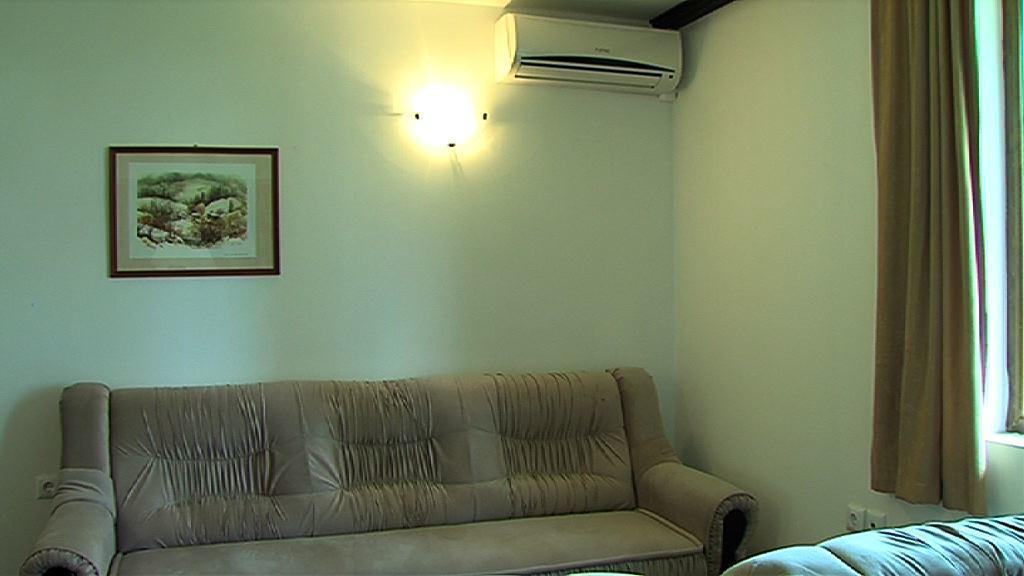 Motel Koziyat Rog Malko Tŭrnovo Dış mekan fotoğraf
